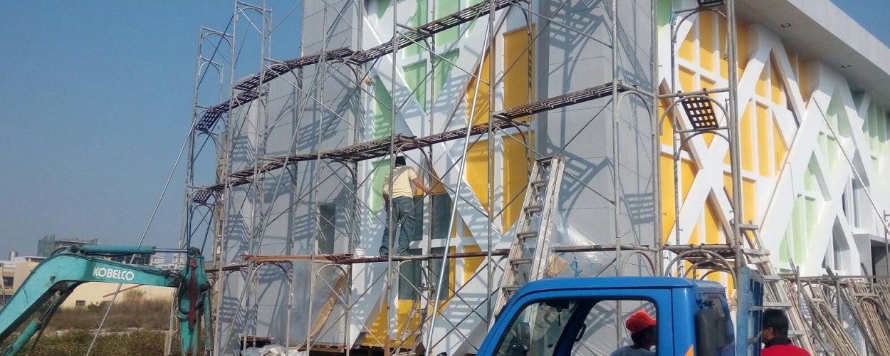 音凱鷹架提供高雄CNS4750標準鷹架工程服務