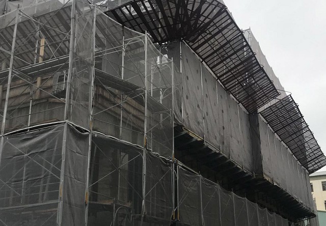 音凱鷹架高雄鷹架工程團隊專業施工現場